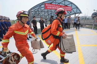 塞尔维亚青训教练：足球人才选拔像攀登金字塔，最好的才能留下